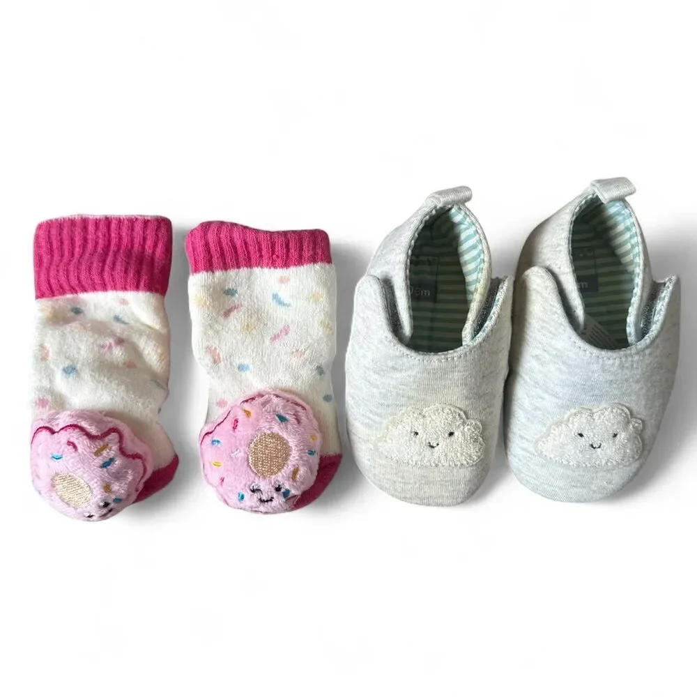 Baby Girl Socks & Soft Shoes Lot – Carter’s, Sanrio & More | 0–3 Months